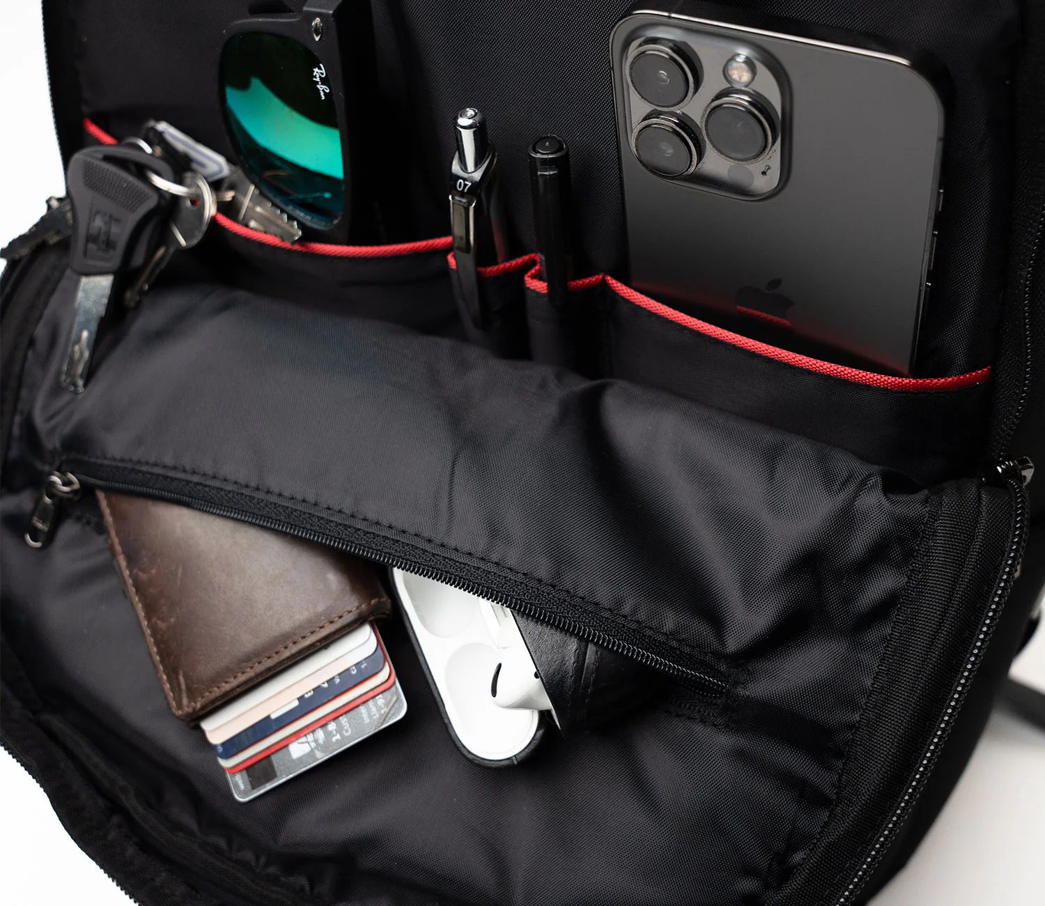 The Everyday Backpack 20L - Image 8